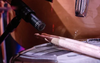 10 puntos sobre la microfonía cercana para presentaciones en vivo